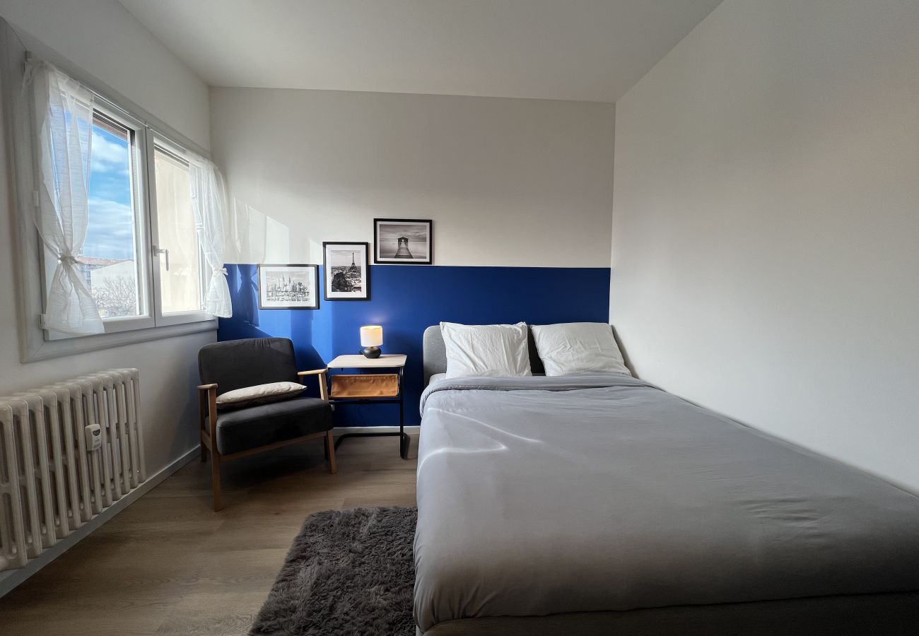 Studio in Toulouse - L'Azur - Studio Cozy proche tram & centre-ville