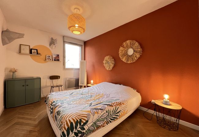Apartment in Toulouse - Le Flower - 4p - Calm & Bright /Balcony/Parking