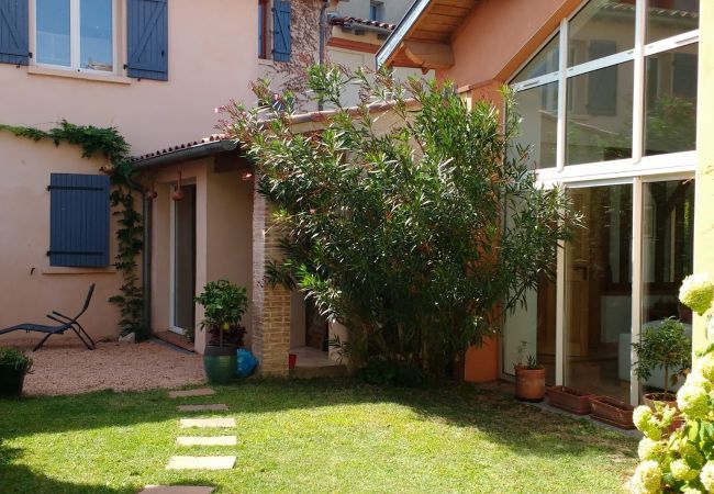 House in Blagnac - Sweetness - 8p - Family House with Garden House in Blagnac - Sweetness - 8p - Family House with Garden