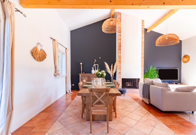 House in Mondonville - La Tendresse - Maison Familliale avec Piscine House in Mondonville - La Tendresse - Maison Familliale avec Piscine