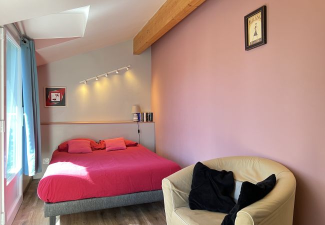Studio in Toulouse - RN88 - Air-conditioned Studio near the city center!