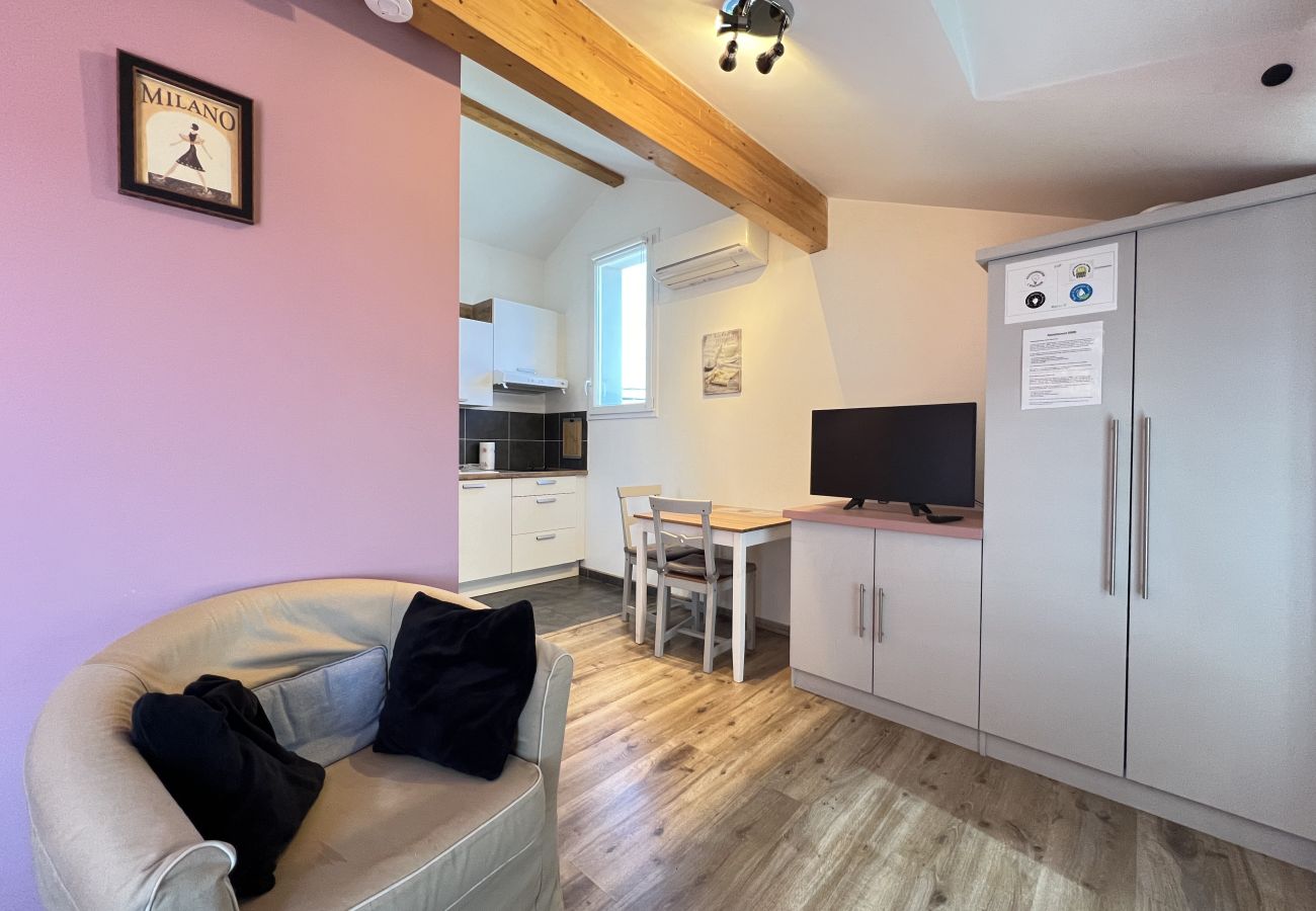 Studio in Toulouse - RN88 - Studio Climatisé proche Centre-ville !