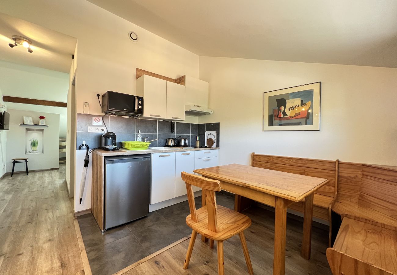 Studio in Toulouse - Faubourg - Studio Climatisé proche Centre-ville !