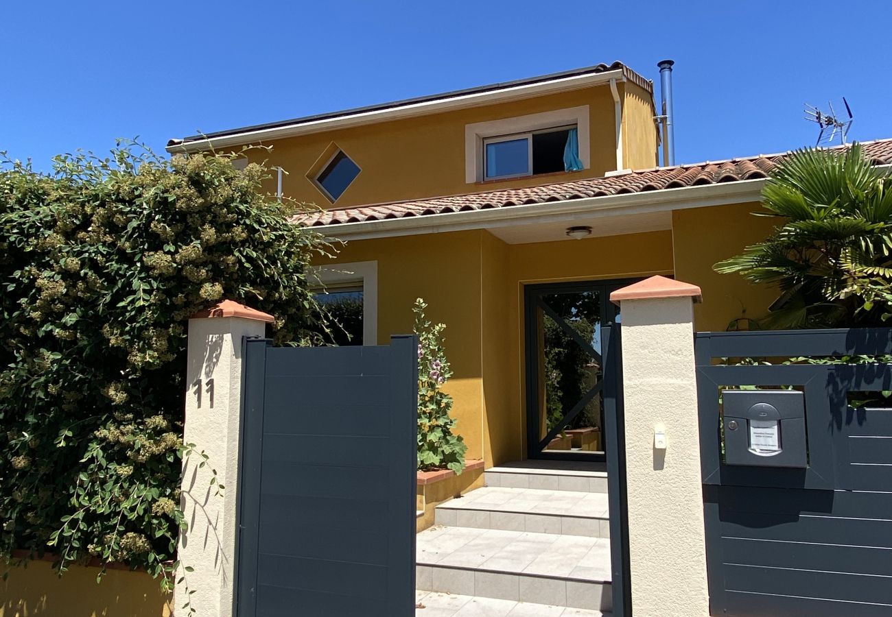 Villa in Colomiers - La Columérine : villa familiale ♥ soleil ♥ piscine