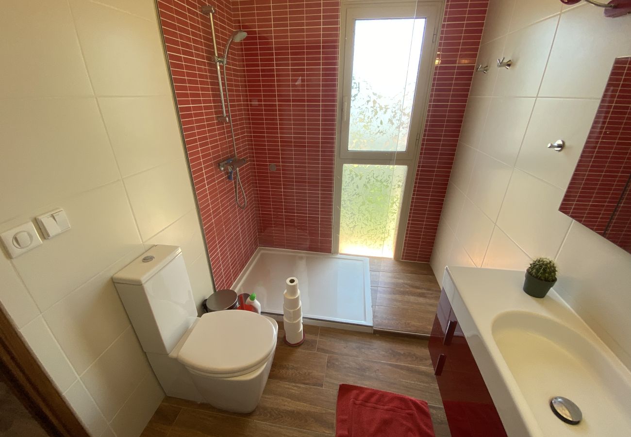 Villa in Colomiers - La Columérine : villa familiale ♥ soleil ♥ piscine