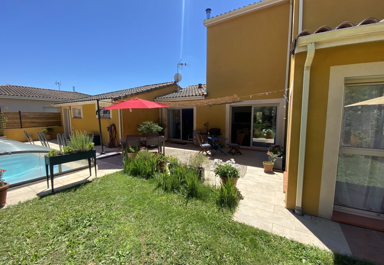 Villa in Colomiers - La Columérine : villa familiale ♥ soleil ♥ piscine