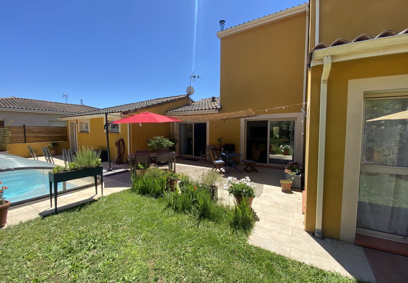 Villa in Colomiers - La Columérine : villa familiale ♥ soleil ♥ piscine