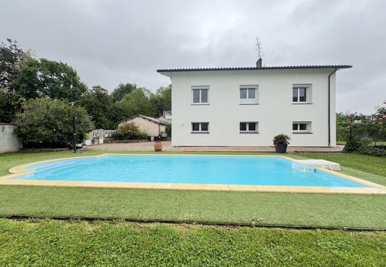 House in Boussens - L'Escapade, 6p - Maison Familiale - Piscine/Jardin