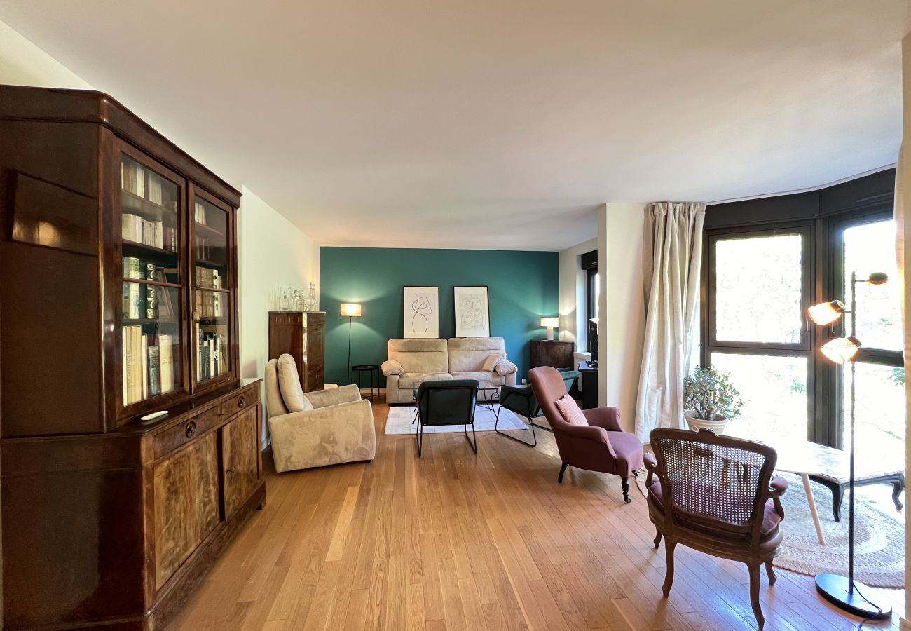 Apartment in Toulouse - Le Tower au coeur de Toulouse avec Parking et vue