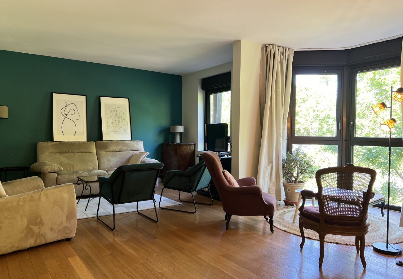 Apartment in Toulouse - Le Tower au coeur de Toulouse avec Parking et vue