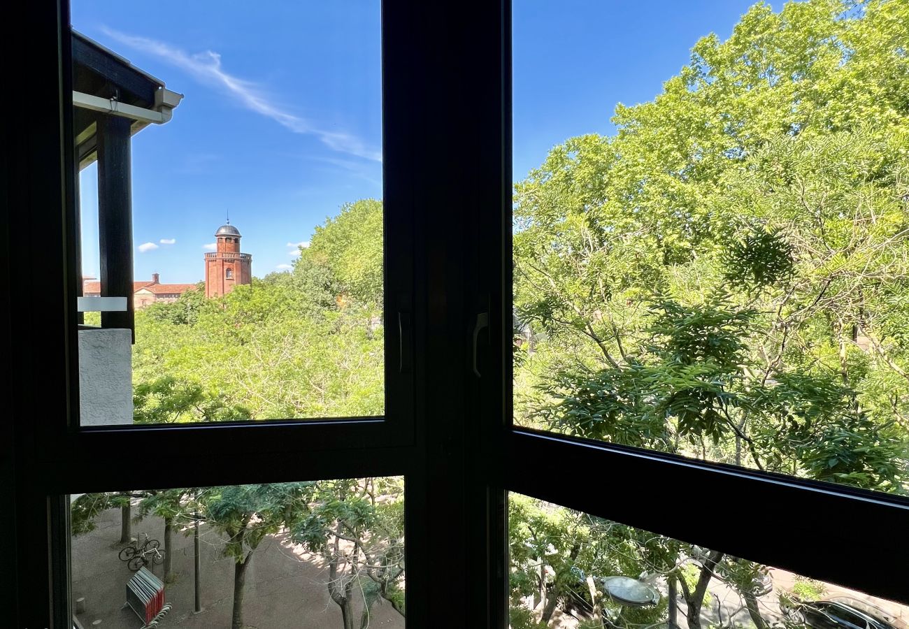 Apartment in Toulouse - Le Tower au coeur de Toulouse avec Parking et vue