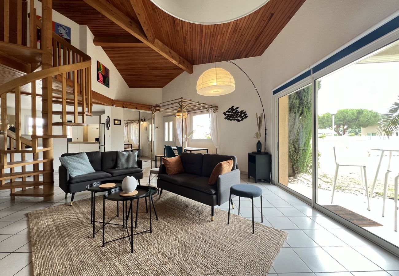 House in Frouzins - La Joviale, jolie maison avec Piscine & Jardin