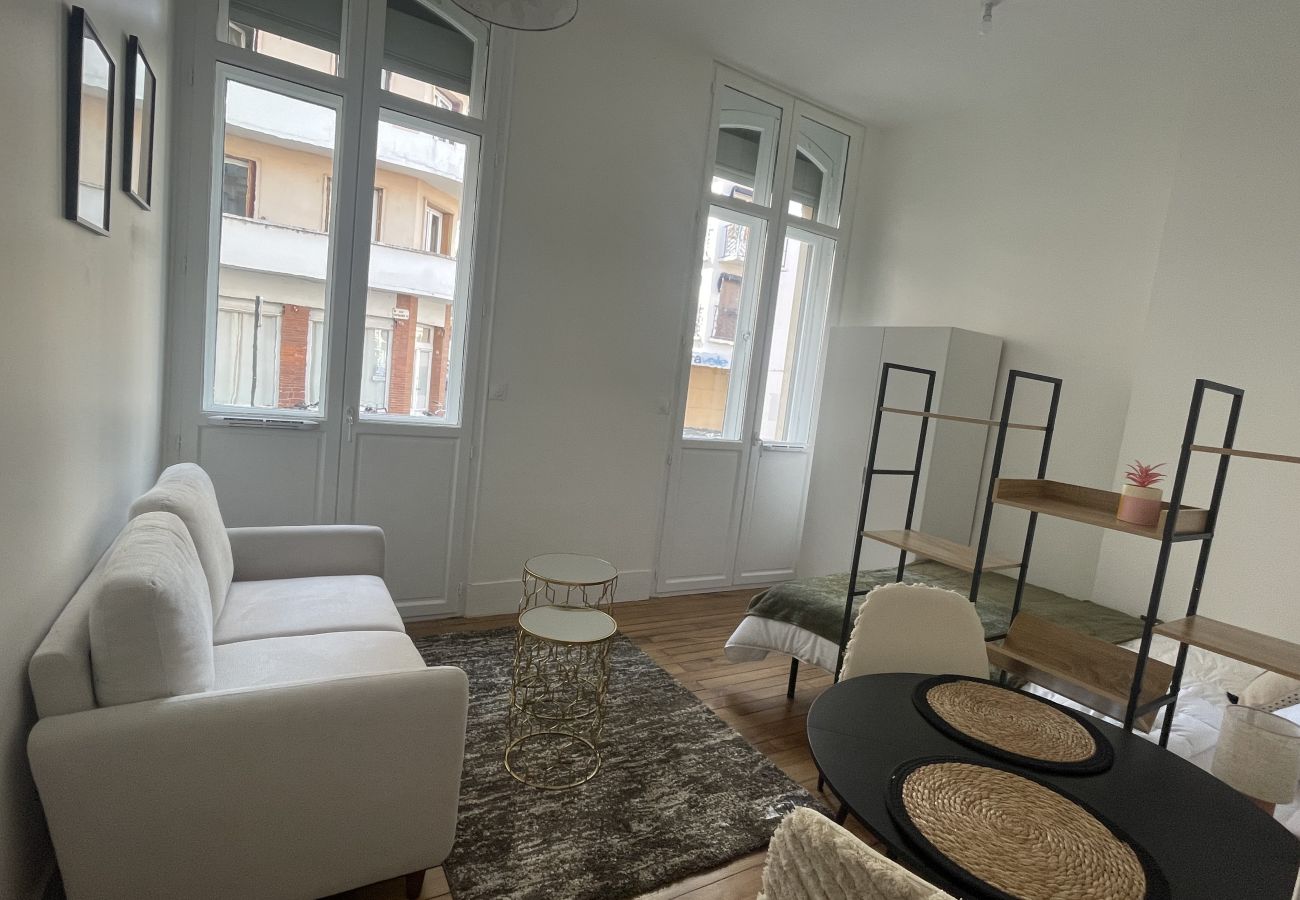 Studio in Toulouse - Le Chill - 2p - Studio Calme proche Gare & Canal